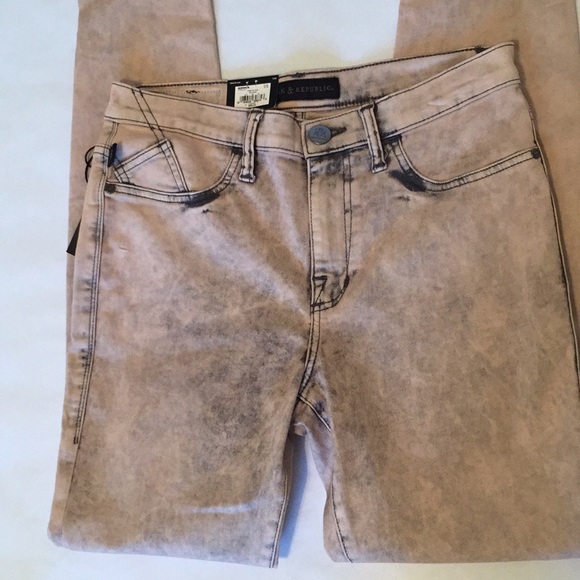 🆕 Rock & Republic peach/blackwash leggings jeans - Picture 2 of 4